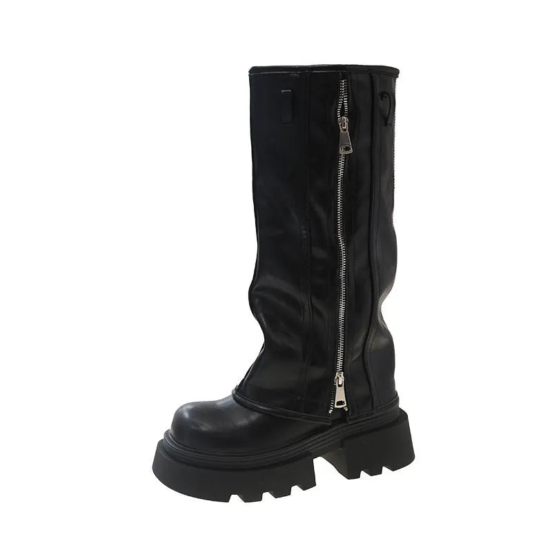 Platform Muffin Pants Martin Boots with square heel in artificial PU, shown in black.