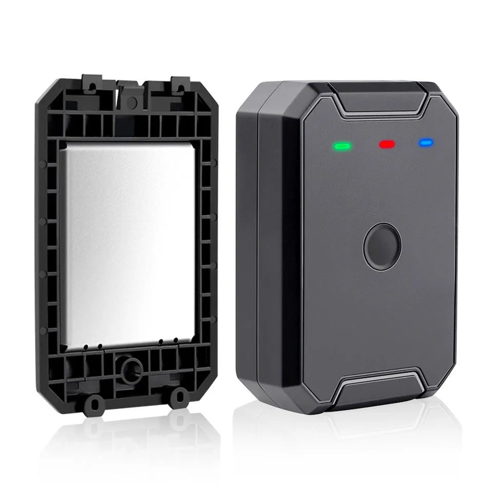 Black GPS car locator device with a 6000mAh battery and ceramic antenna.