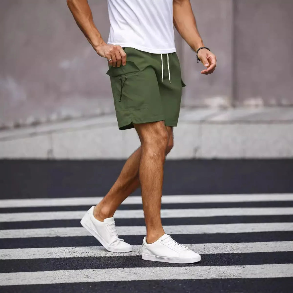 Men's loose fit workwear shorts in cool silk cotton fabric with micro-elastic waistband