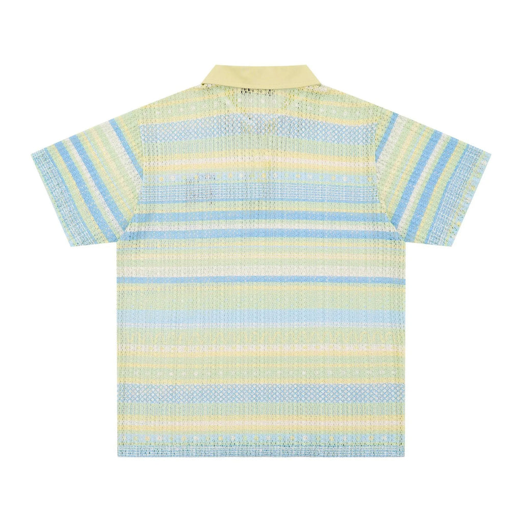 Men's printed short sleeve shirt in blue with loose fit casual styling