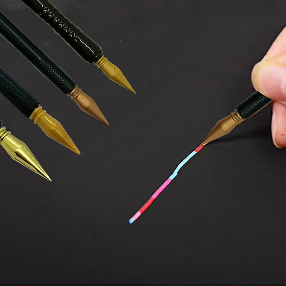 A single PS plastic scratch pen for children's scratch art craft projects.