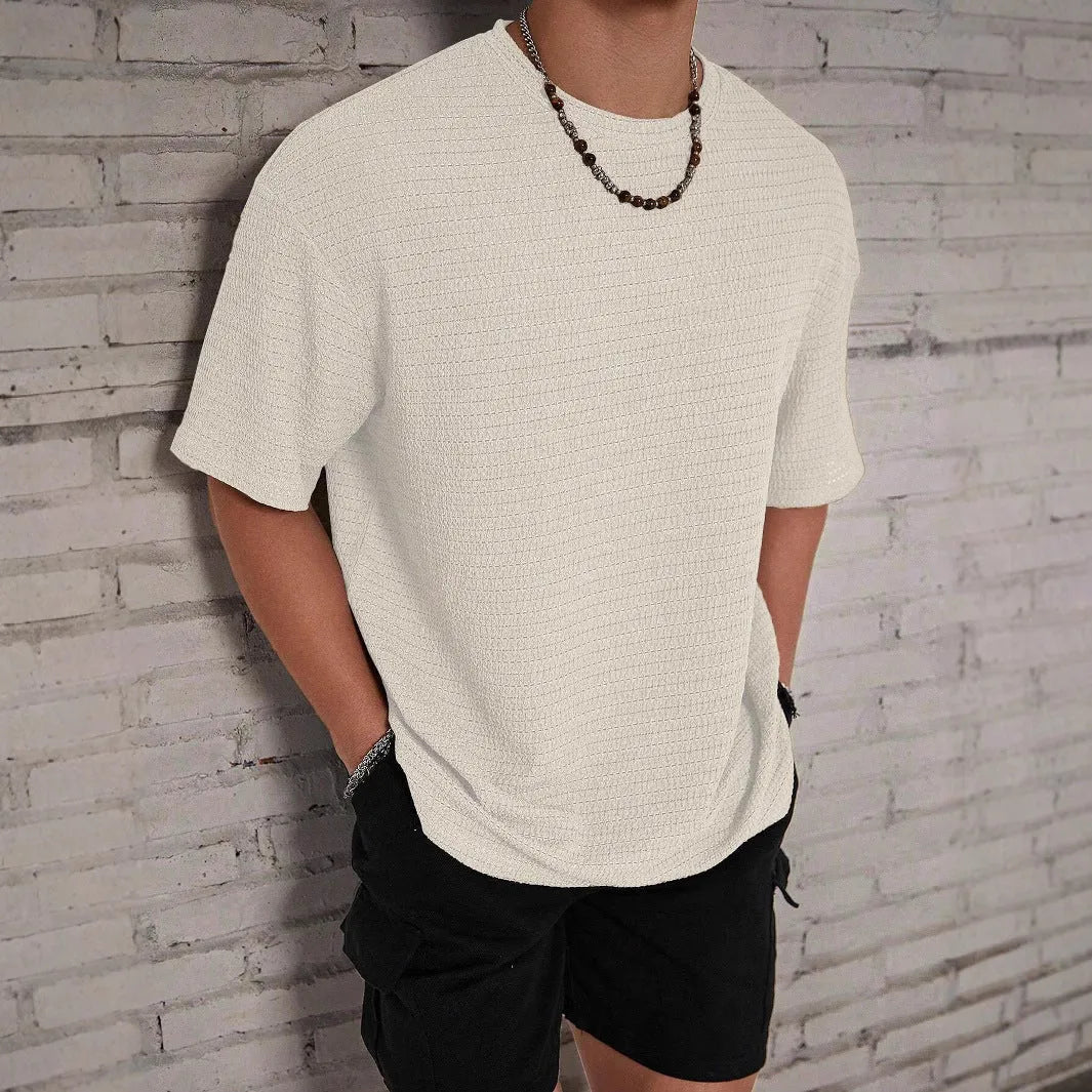 Men's slim fit loose round neck t-shirt in light blue polyester fabric