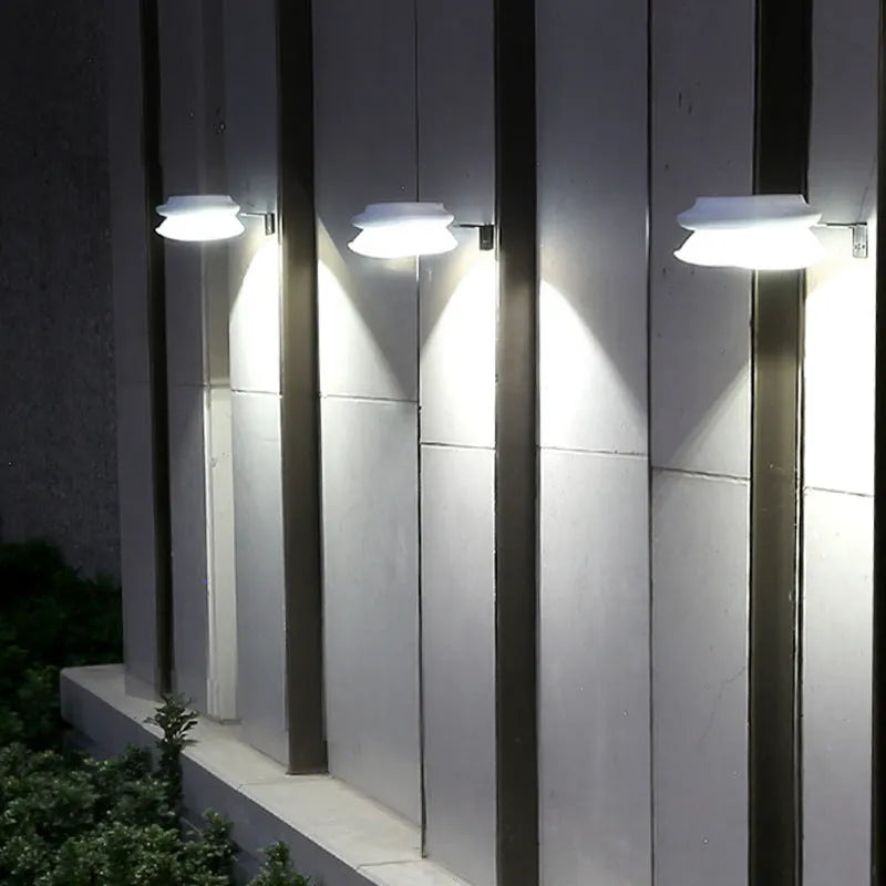 Outdoor garden fence wall lamp with black or white shell and LED lighting