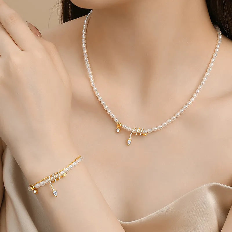 Women's 925 silver snake zodiac bracelet with geometric beads in gold or white gold colour.