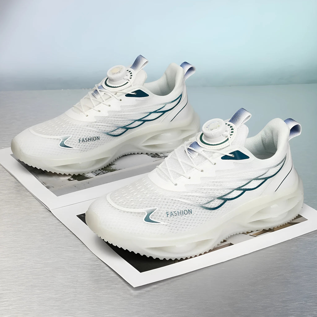 Casual running shoes in sky blue with PU mesh upper and rubber sole, low-top design