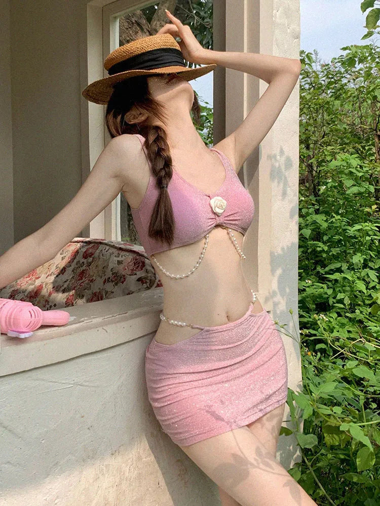 Women's pink and black three-piece polyester bikini swimsuit for swimming and hot springs