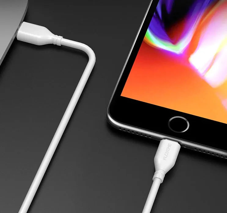 White braided nylon USB-C to Lightning charging cable for iPhone, 1 metre length