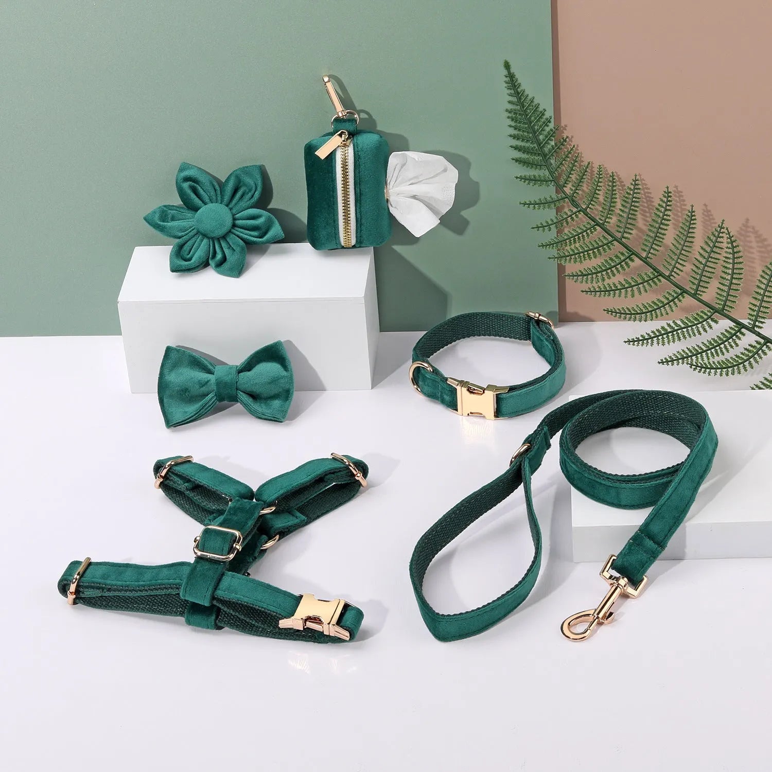Classic velvet pet collar and traction rope set with chest strap, bow tie, flower, and toilet bag in multiple colour options.