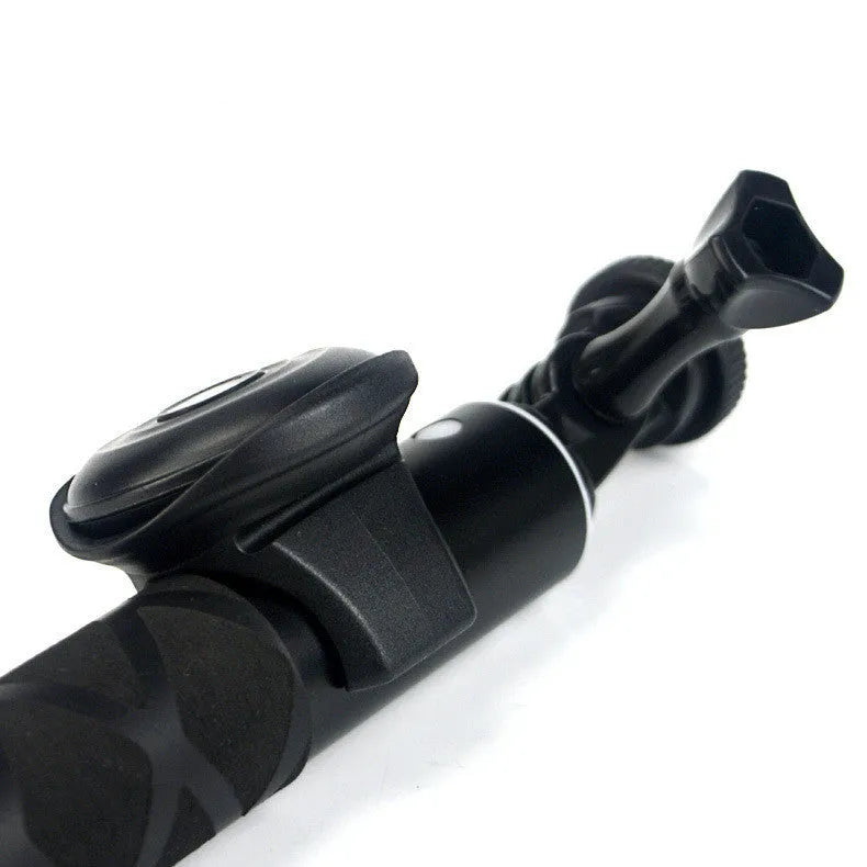 Black Snap Bluetooth remote control for wireless selfies and camera triggering