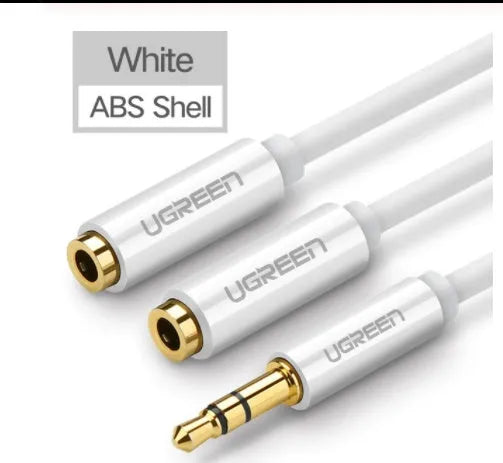 Short 20cm black 3.5mm audio cable with gold-plated plugs for connecting headphones to audio devices.