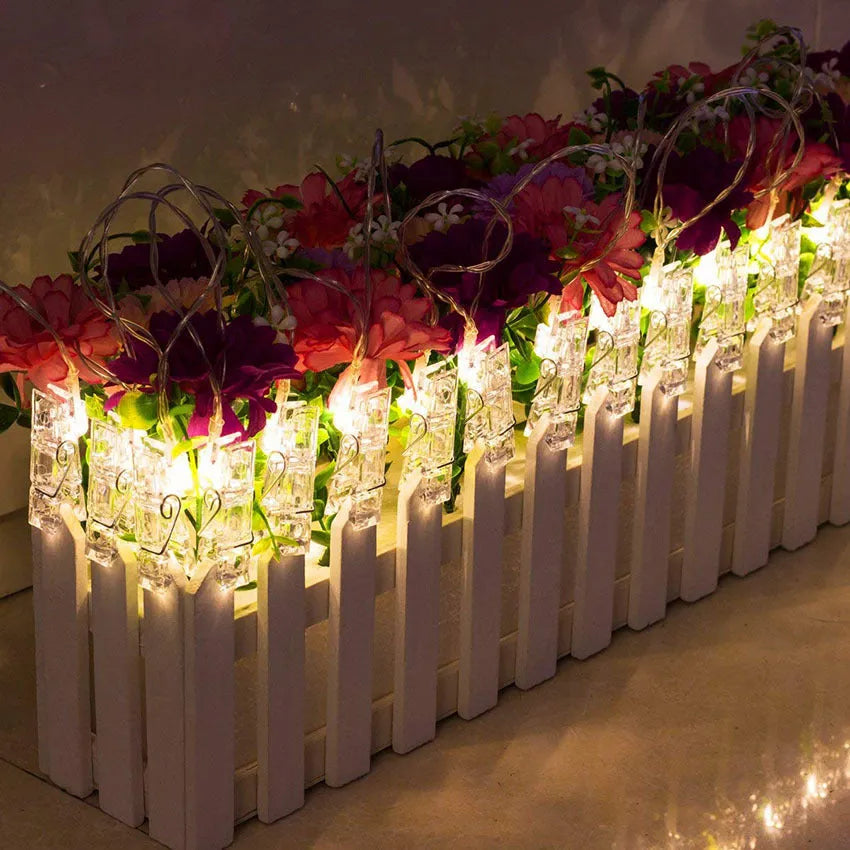 LED photo holder string lights with wooden clips and warm light, showing photos clipped to the string, 160 cm length