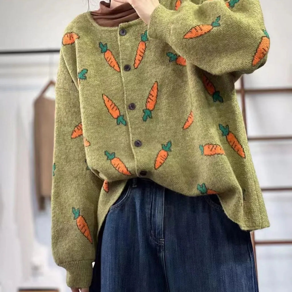 Round neck loose fit cardigan with Mori artistic colour contrast print.