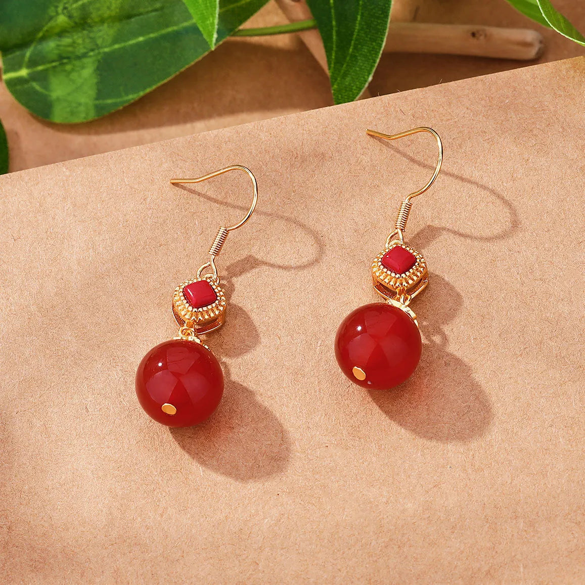 Geometric agate earrings with Southern Red Agate round beads and S925 silver inlay on copper alloy.