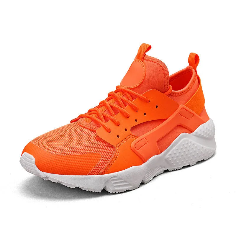 Men's low top casual shoes in mesh with cross straps and flat sole