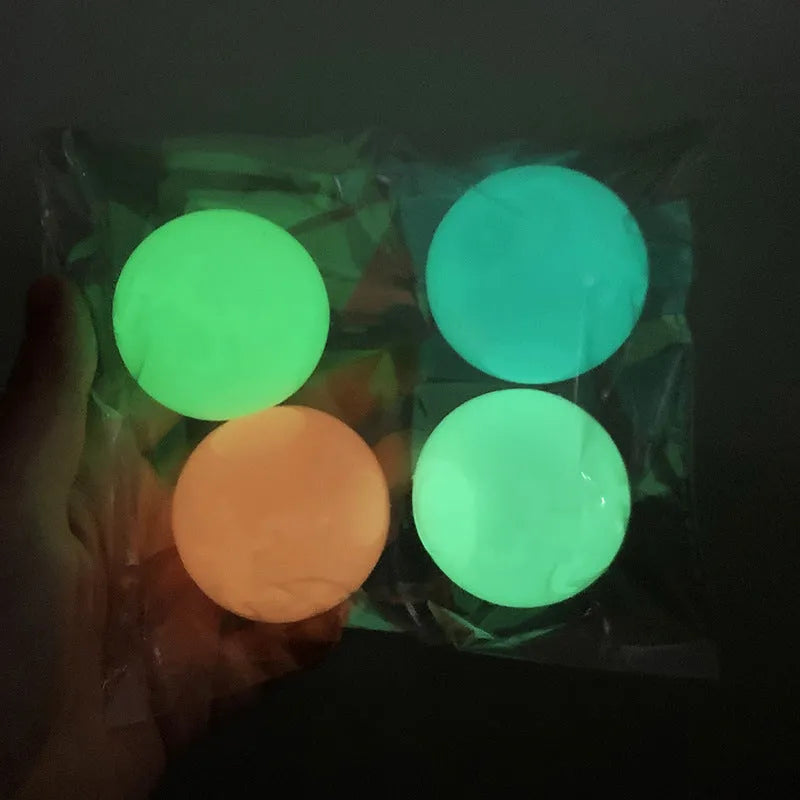 4.5cm TPR sticky ceiling ball in random solid colour with fluorescent finish, in OPP bag