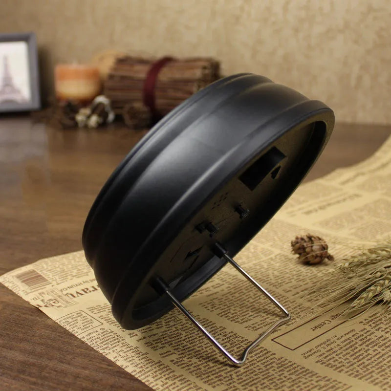 Round 6-inch European retro desk clock with silent alarm on wooden surface