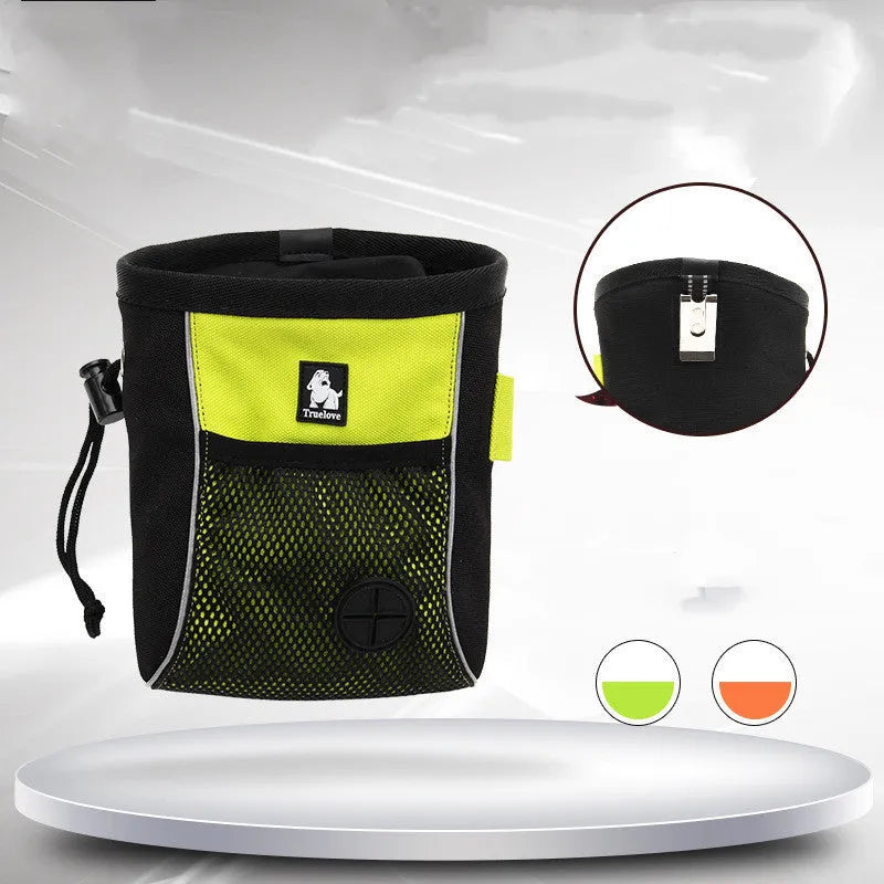 Dog training waist bag with removable garbage compartment in green or orange colours
