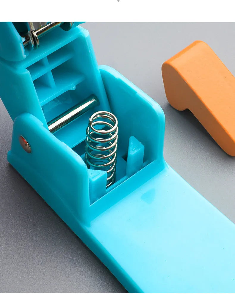 360-degree rotatable desktop stapler in colour options showing rotating head and paper feed