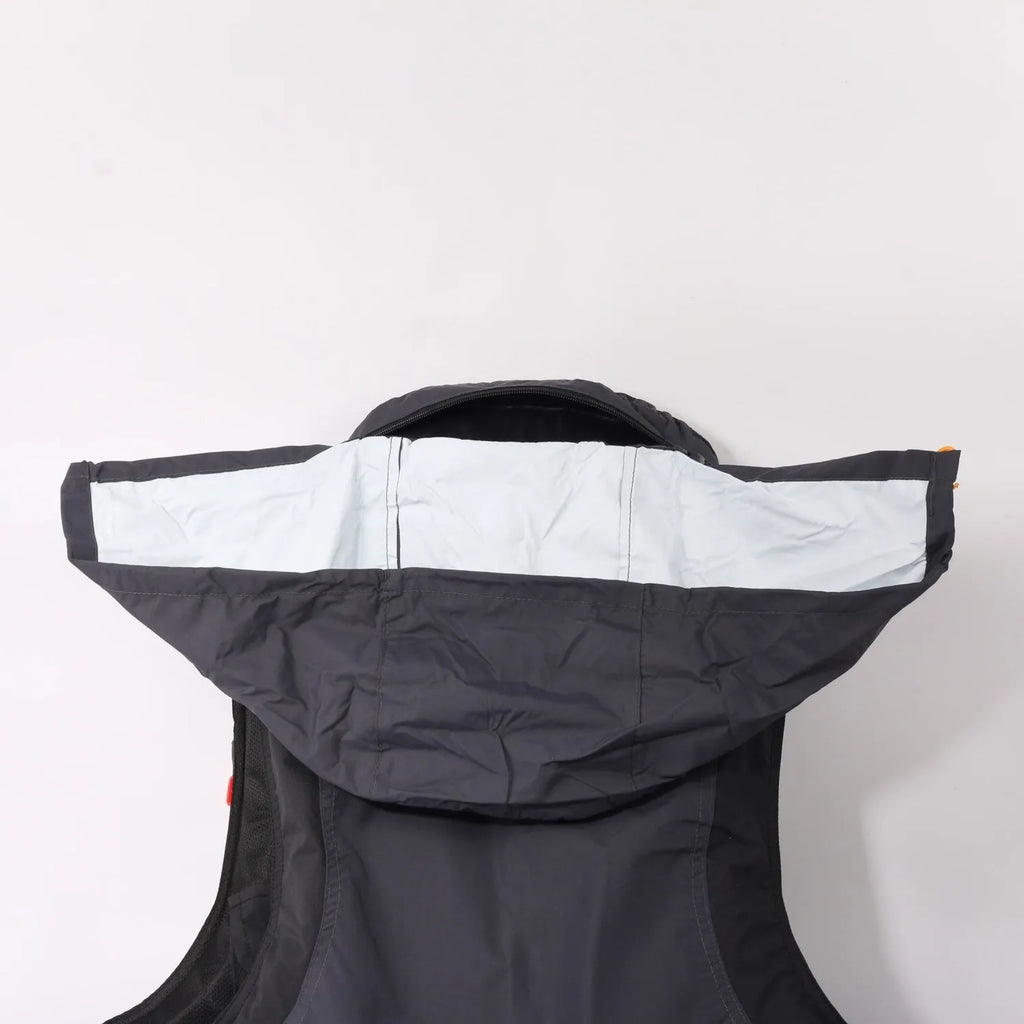 Sea fishing life jacket waistcoat in green with multiple pockets and reflective strips
