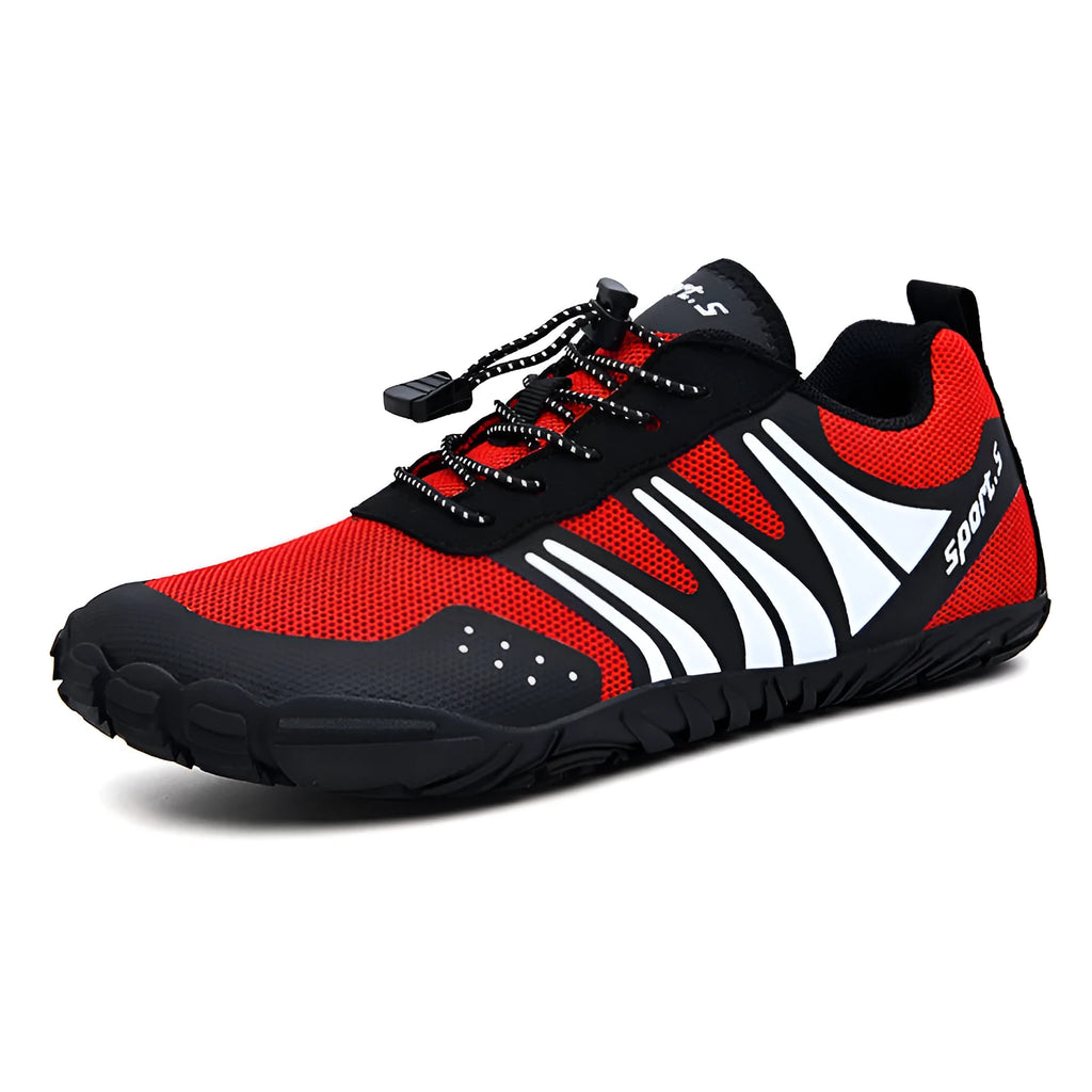 Quick-drying outdoor wading shoes in mesh with printed design and rubber sole.