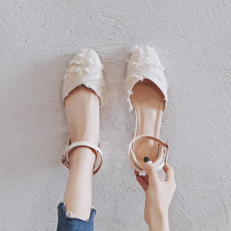 Women's Dorsay style flats with ankle strap and 3cm low heels in suede material