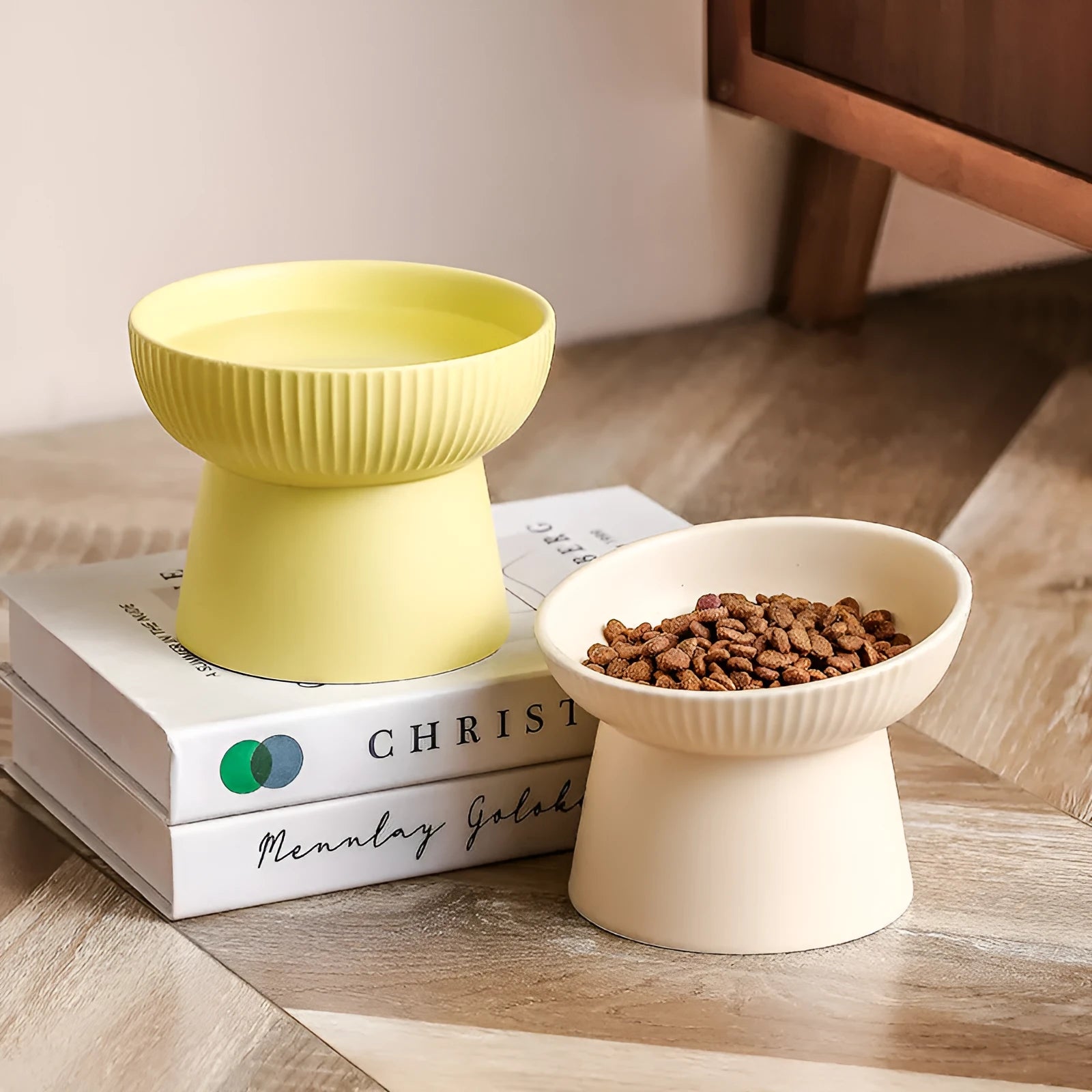 Anti-tumble pet goblet rice bowl for cats in matte purple porcelain