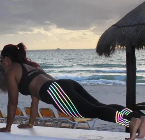 Women's black and white printed workout leggings with milk silk fabric and slim fit design