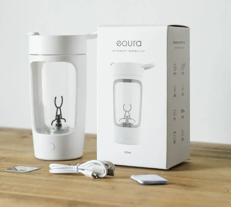 Portable juice blender cup in black, blue, pink, or white with 650ml capacity and compact design
