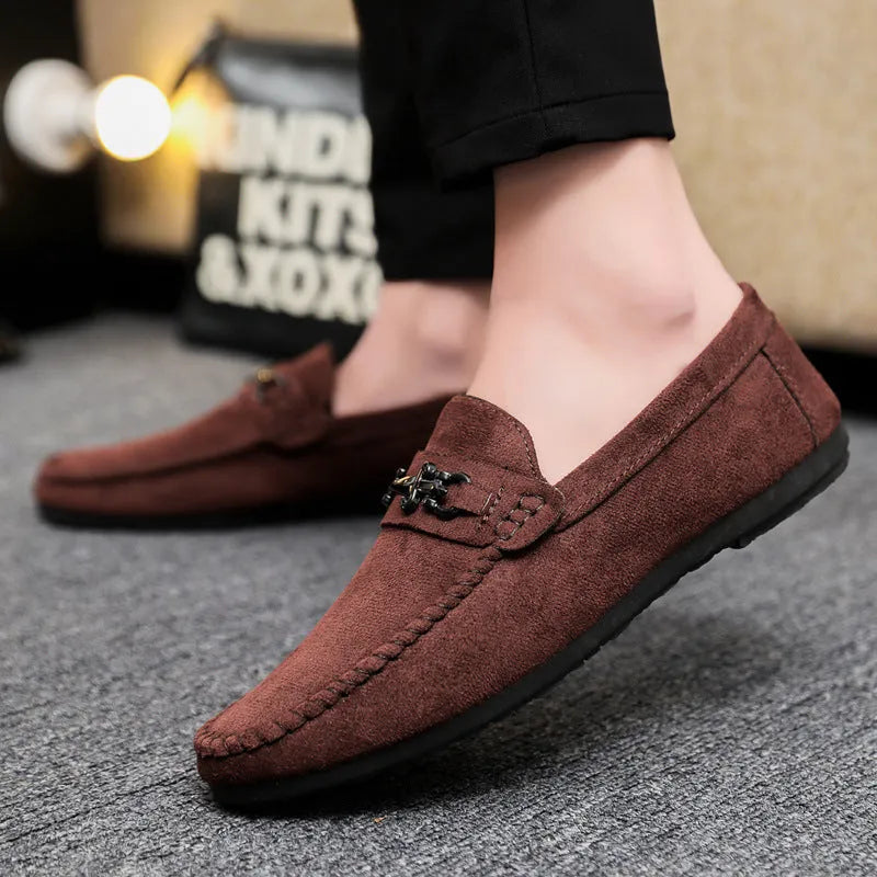 Waterproof men's slip-on loafers in artificial PU leather with round toe and low rubber sole