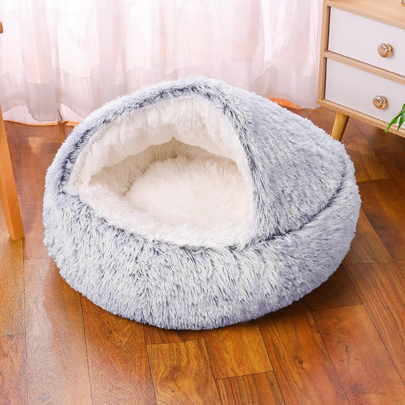 Waterproof semi-surrounded cloth dog kennel in a gradient colour, shown in a 40cm size.