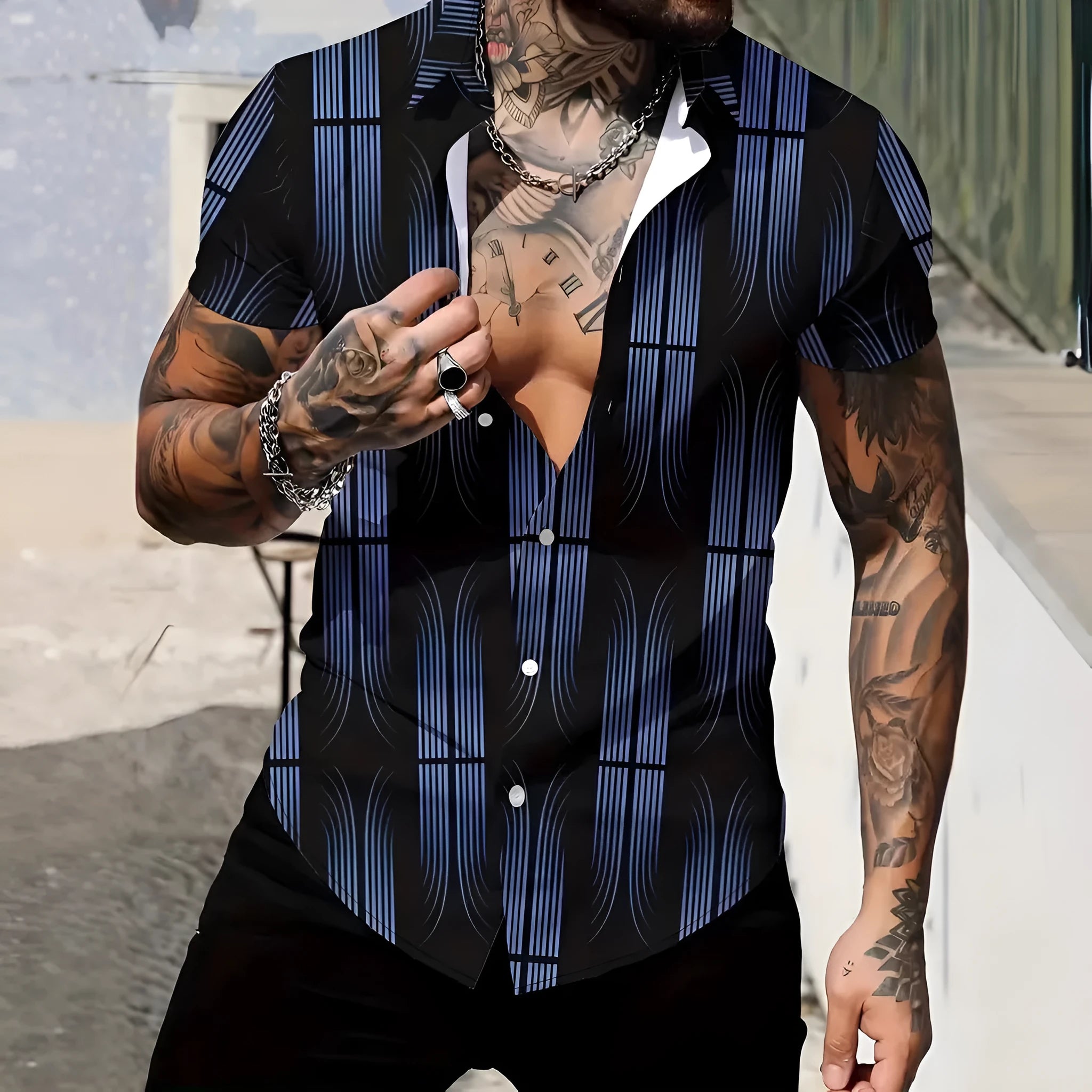 Men's geometric line pattern printed shirt with lapel collar and short sleeves in slim fit