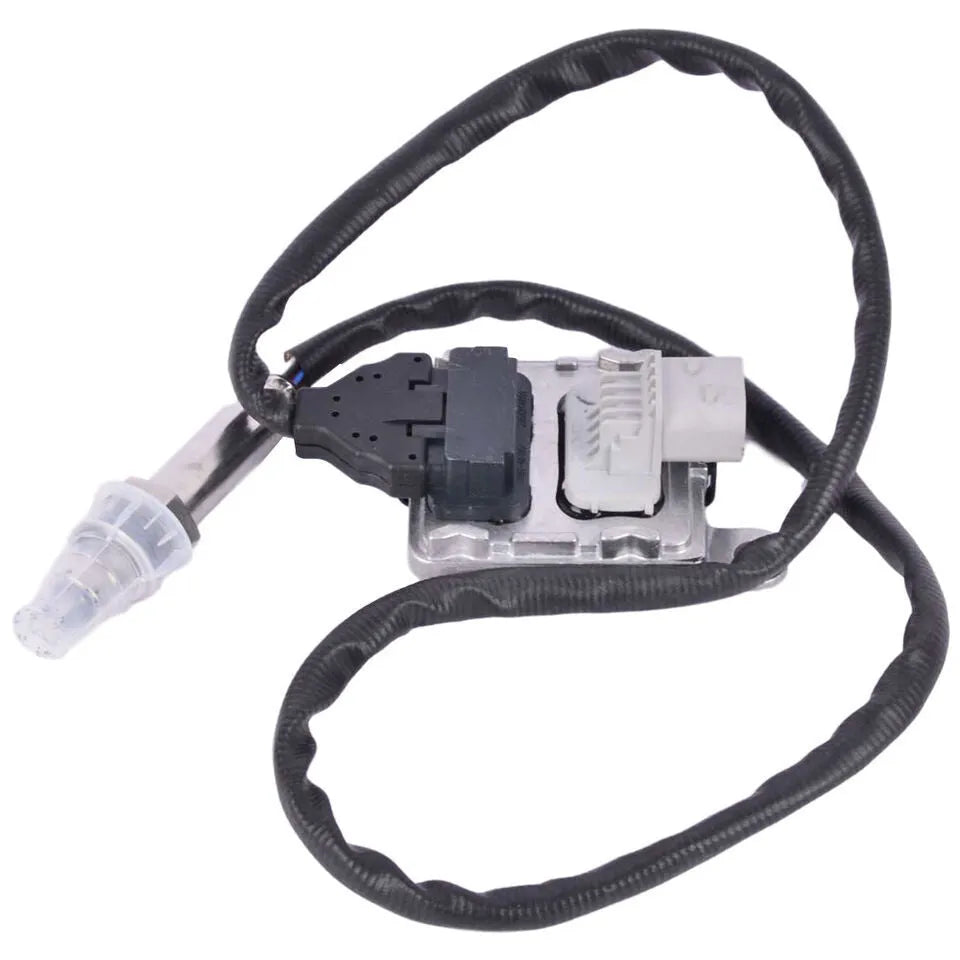 Brand new NOx nitrogen-oxygen sensor 68210084AA with grey front and black back