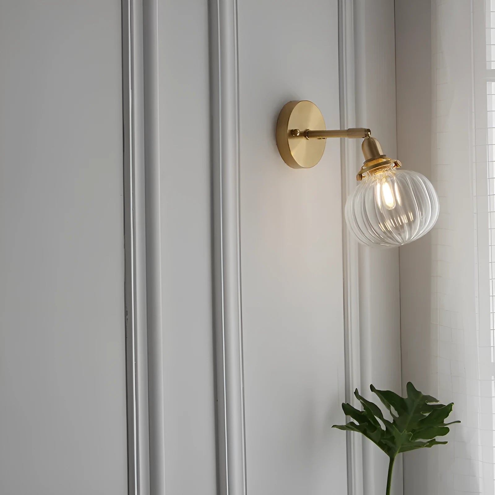 Pumpkin-shaped glass wall lamp in blue without stripes finish