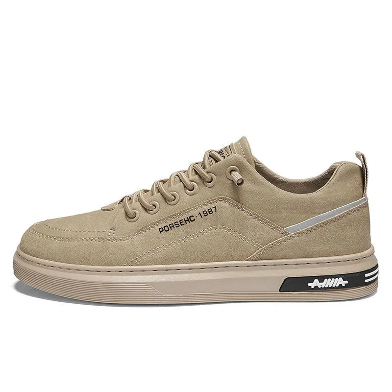 Men's low top casual shoe in khaki with artificial PU upper and flat rubber sole.