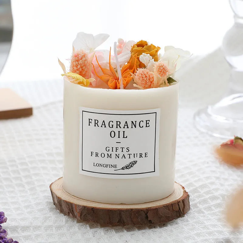Dried flower decorated aromatherapy candle with solid wax and choice of nine scents