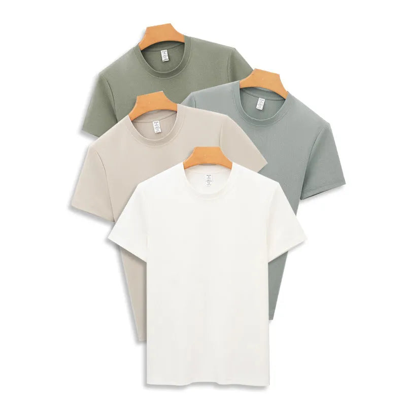 Man's solid colour short sleeve sports T-shirt showcasing straight fit and regular sleeves.