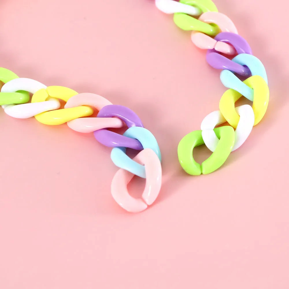 Adjustable plastic pet collar necklace in macaron candy colours with chain design