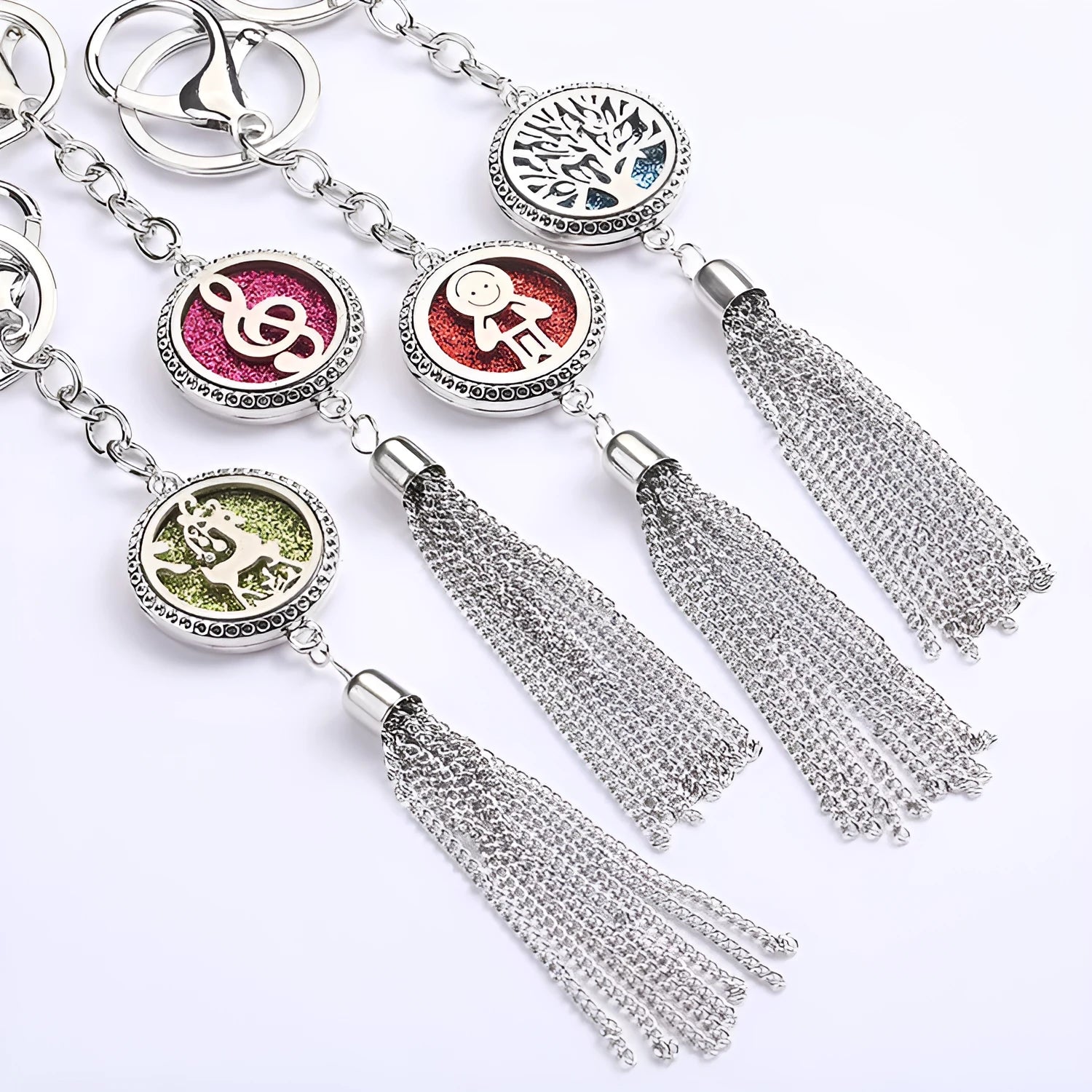 Alloy metal aromatherapy car pendant on a 50cm chain, showing 12mm round scent box, 28mm size.
