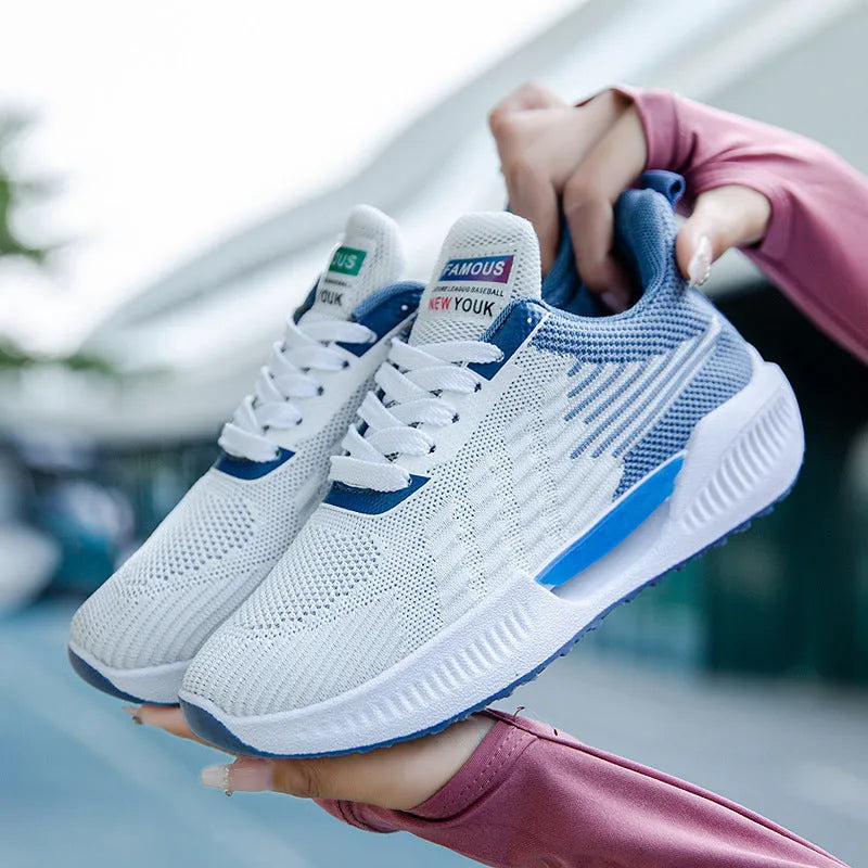 Men's blue casual sports mesh shoes with cloth upper and plastic sole