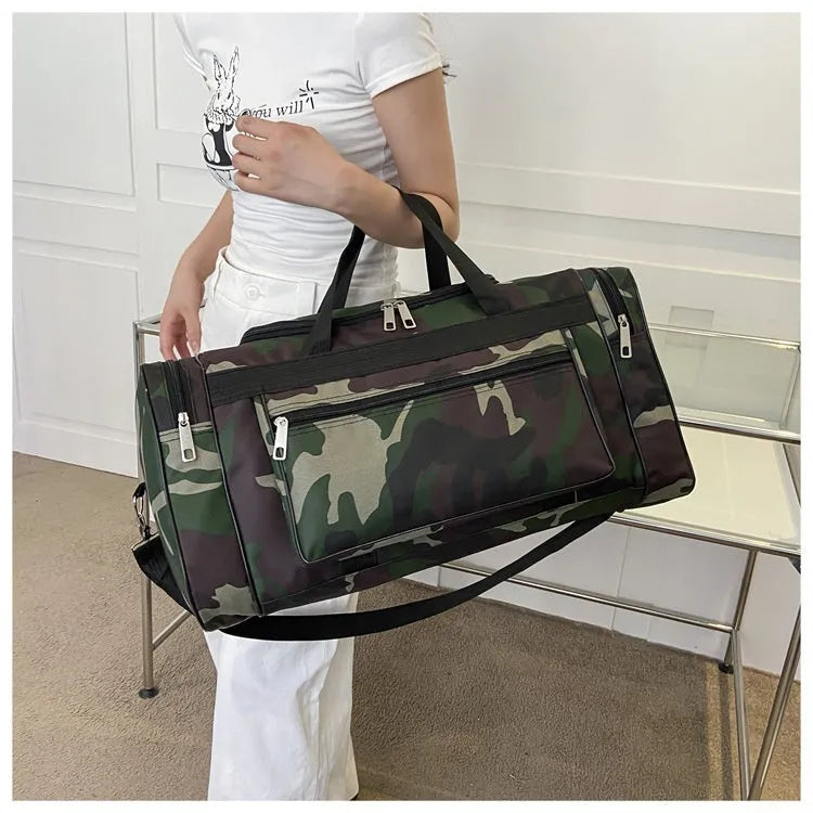 Camouflage colour large capacity waterproof luggage bag with polyester lining