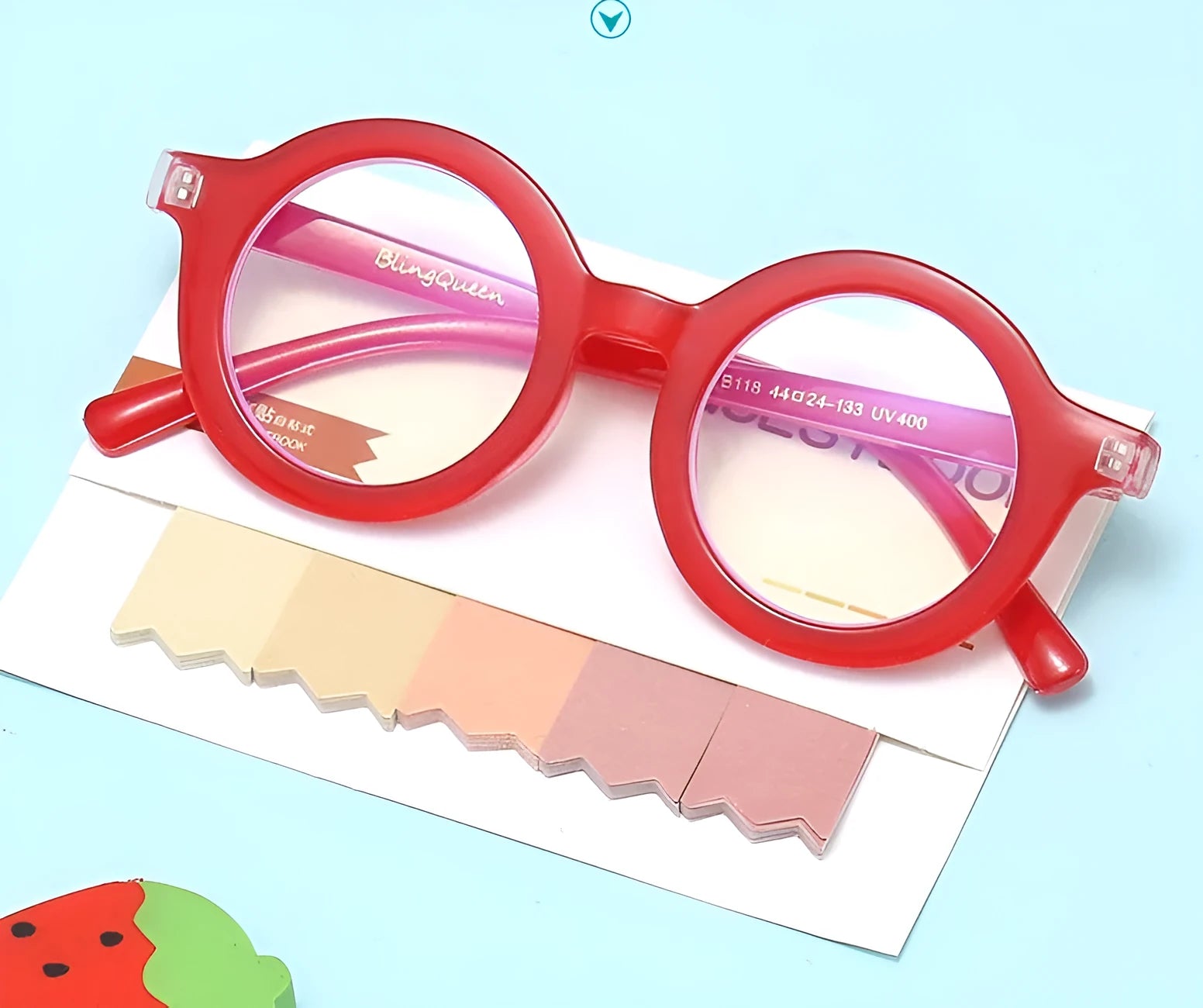 Retro round frame glasses in multiple colours with UV400 and anti-blue light protection