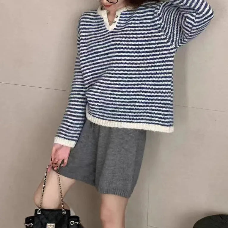 Women's striped cashmere pullover sweater in blue with plaid pattern details