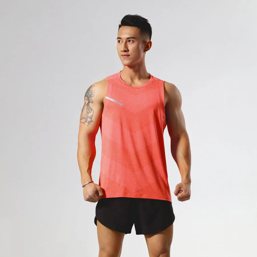 Men's solid colour quick-drying sports singlet in polyester fabric for summer athletic activities