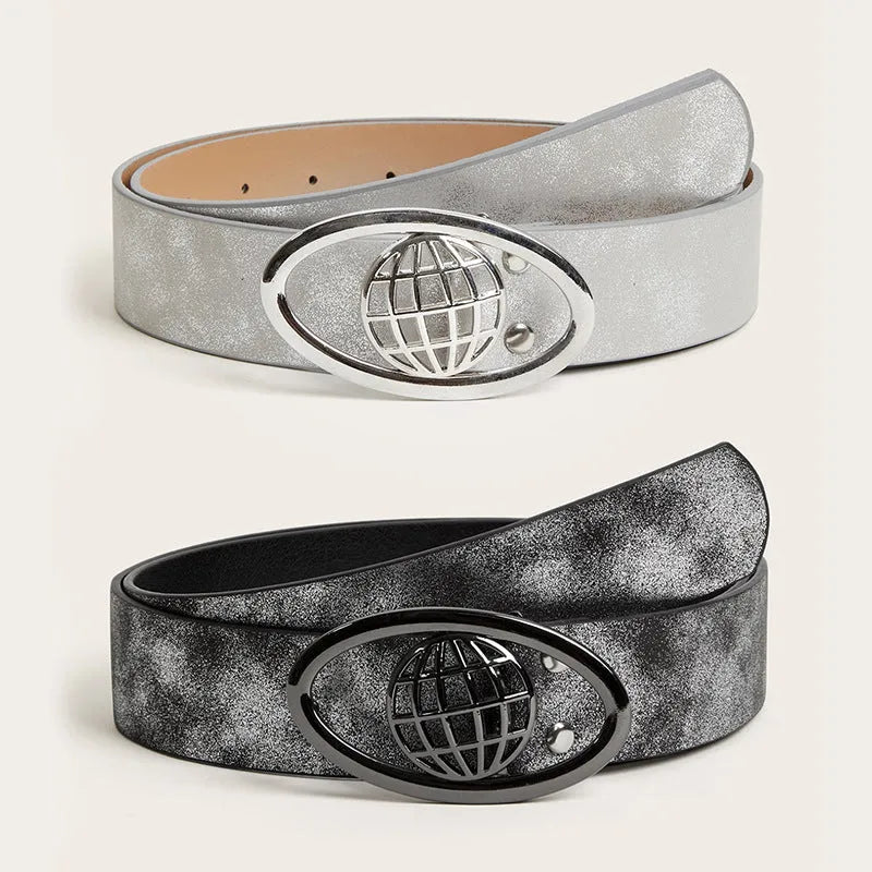 Retro women's belt with oval alloy buckle in thick width and antique finish