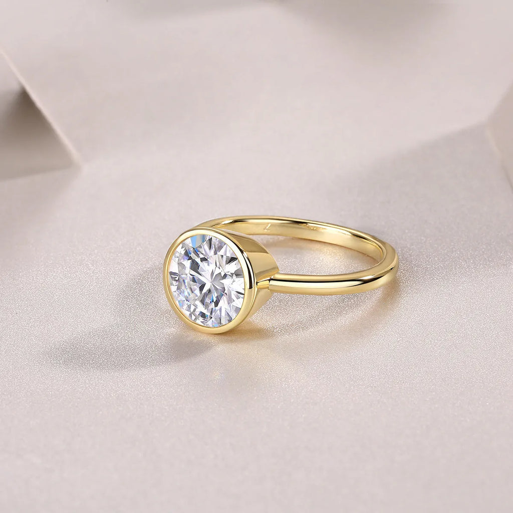 Time Foam gold-plated S925 silver diamond wedding ring set with round moissanite stone on gift box