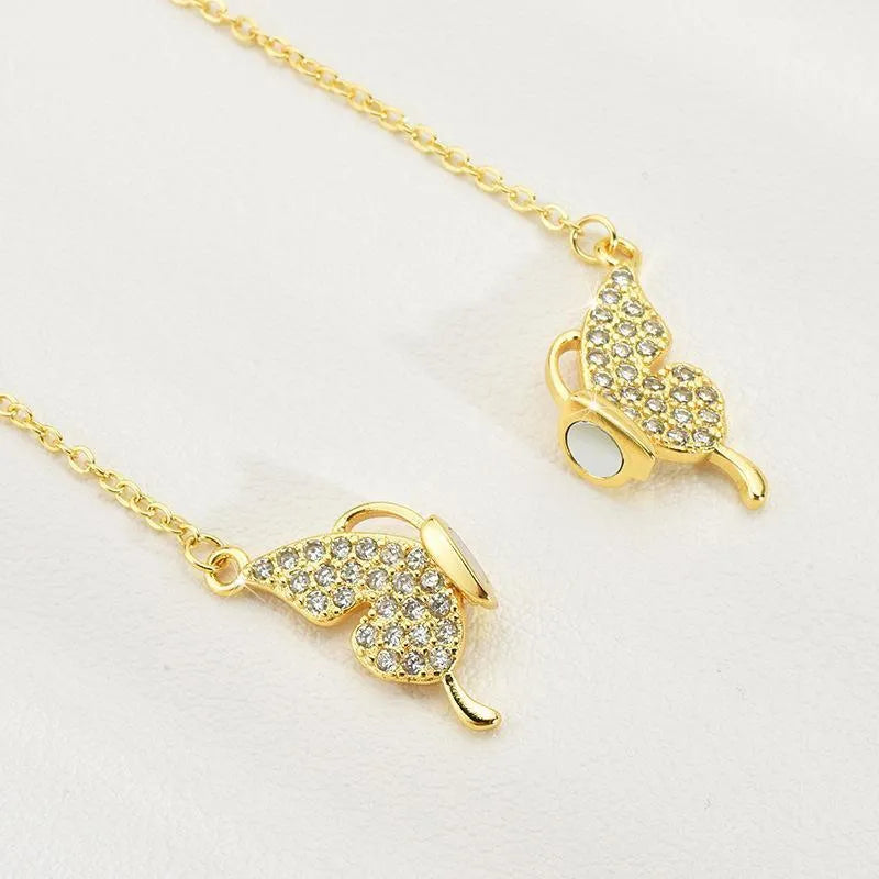 Women's titanium steel clavicle chain necklace with butterfly pendant and magnetic snap closure