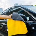 Two-color double-sided microfiber car wash towel 30x30cm with silk banded edges