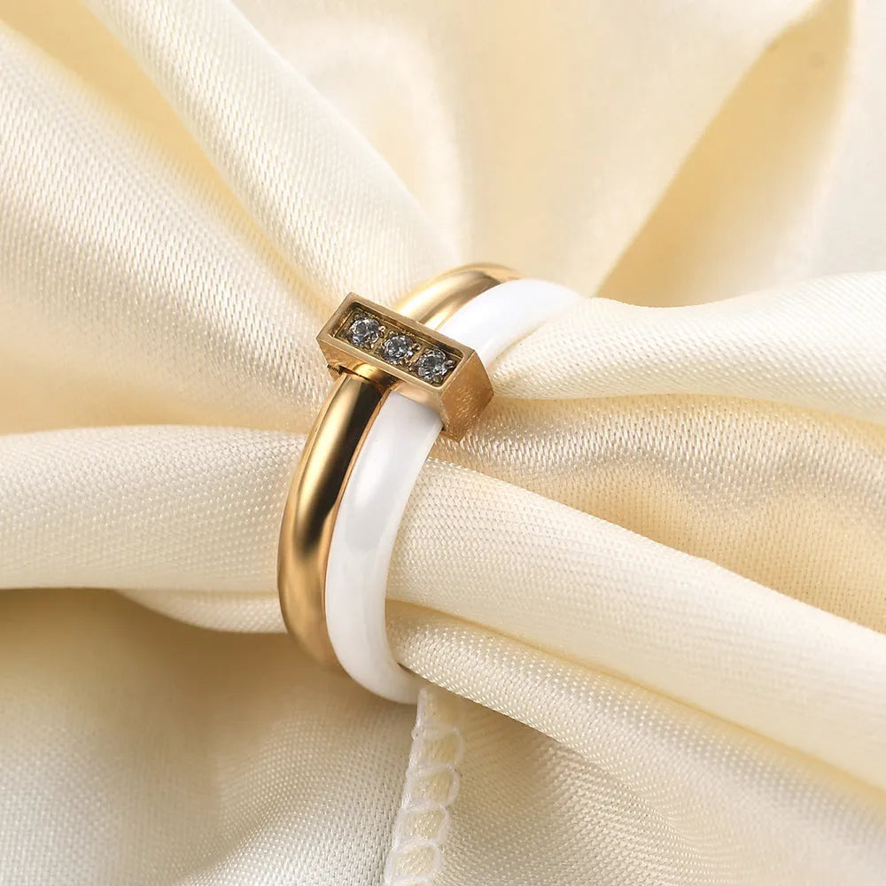 Ceramic women's ring with 6mm geometric shape and zirconium stitching in steel black or gold white