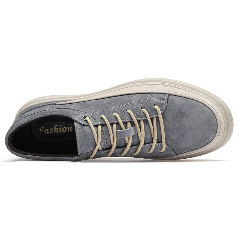 Men's low-top grey casual skate shoes with pigskin leather upper and rubber sole
