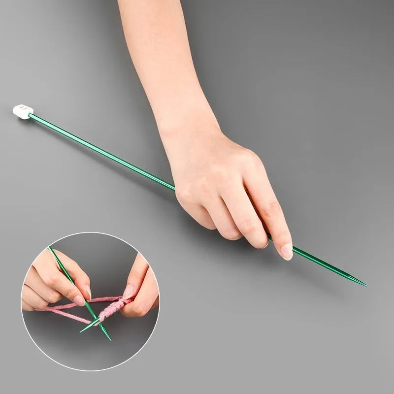 Extended aluminium crochet hook set with protective end caps in multiple sizes
